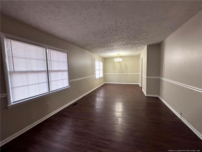 Photo - 1502 Diplomat Dr