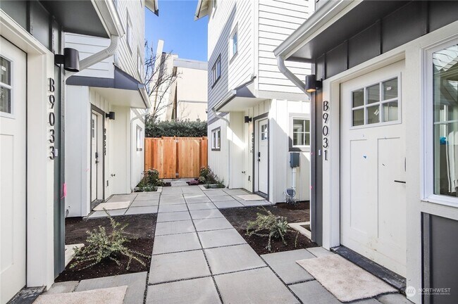 Photo - 3 bedroom dream home in Highland Park Neig...