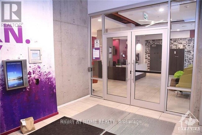 Photo - 105 Champagne Ave S Unité 1108