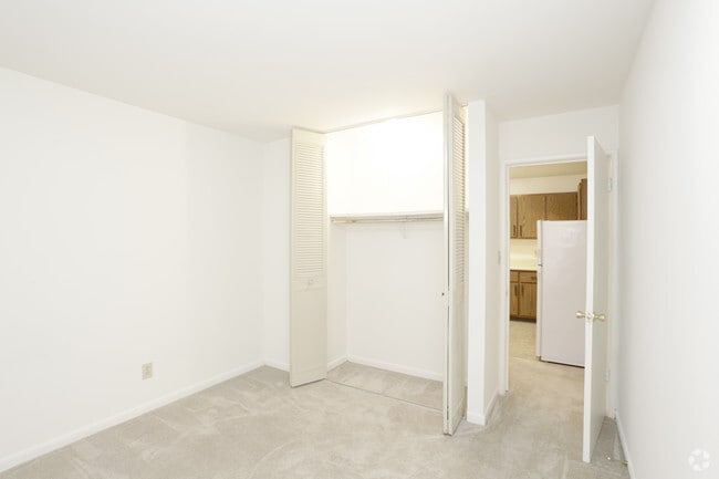 Whitehall - Second Bedroom