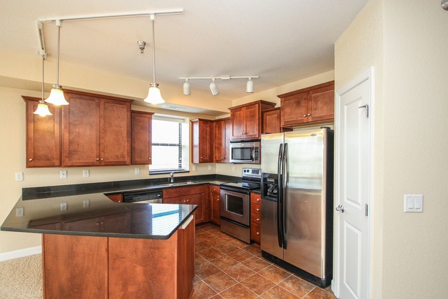 Minikahda - Westmarke Condominiums