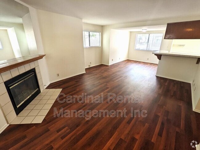 Building Photo - 279 E Glenarm St Unit #1 Rental