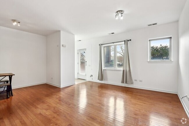 Building Photo - 1132 W 13th St Unit 101 Rental