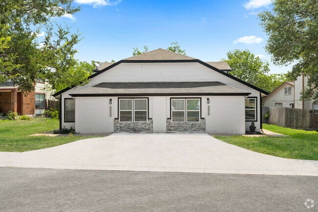 Building Photo - 5522 Allbrook Rental