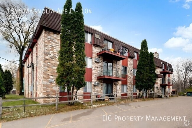 Building Photo - 1846 Magnolia Ave E Unit 104 Rental