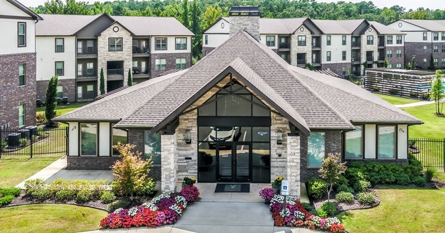 McKenzie Park Apartments