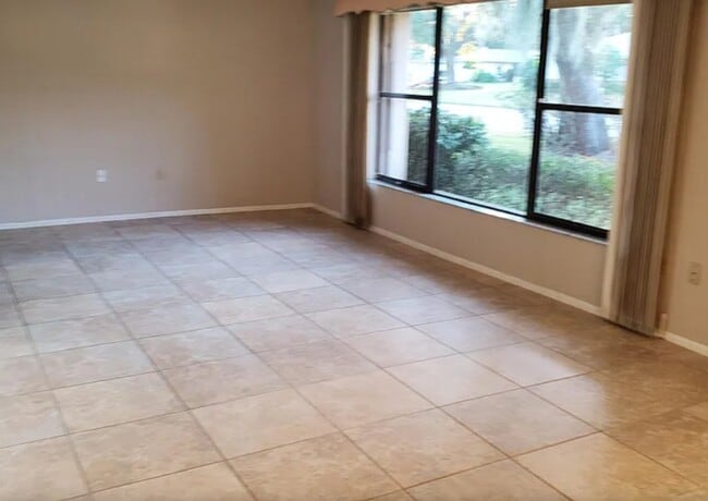 Photo - 115 Mimosa Dr