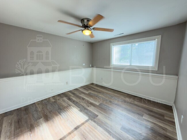 Photo - 2224 Cooper Ave