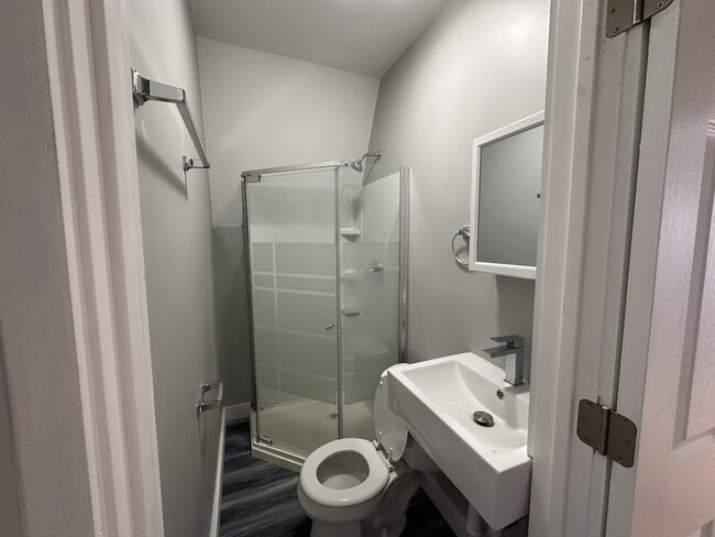 Photo - 135 Nonantum St Unit 3