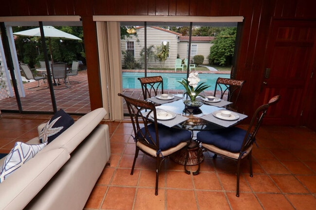 Photo - 6950 SW 77th Ave Unidad SI FL1-ID1539600P