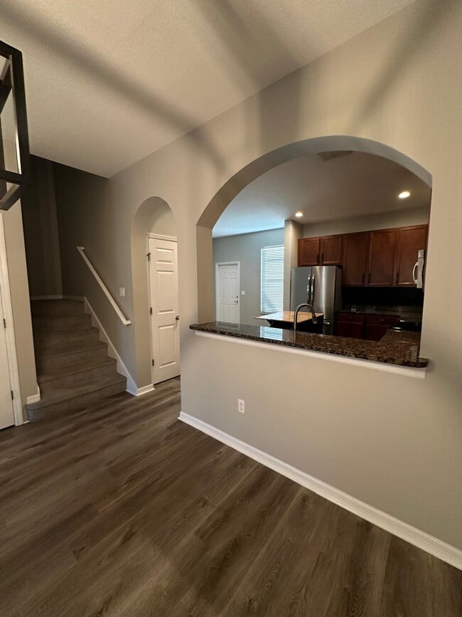 Photo - 14170 Oakham St