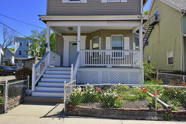 Photo - 10 Richfield St Apartments Unit 1