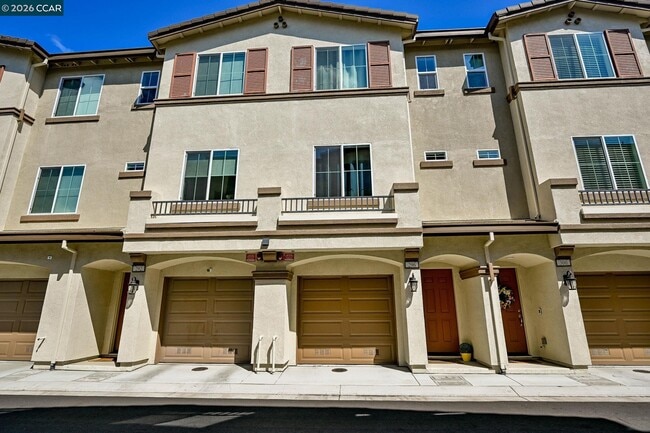 Photo - 296 Laurel Knoll Dr