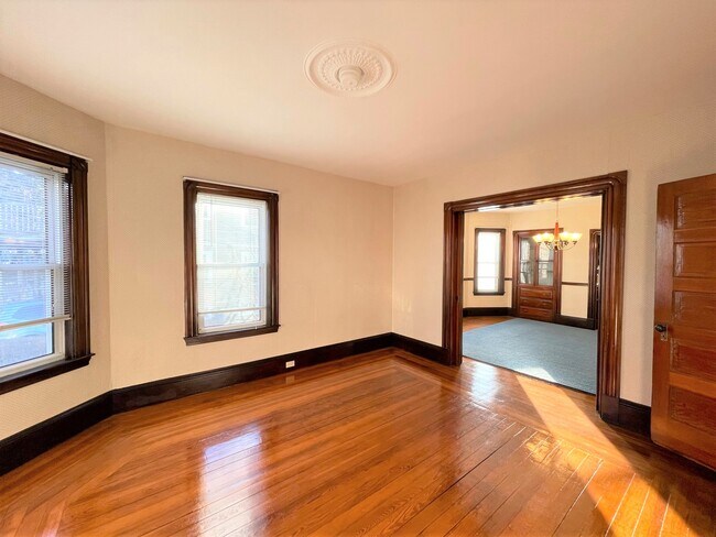 Photo - 70 Curtis St Unit 1