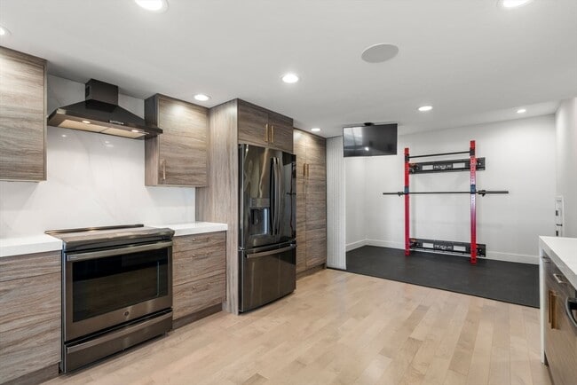 Photo - 65 Lake Ave Unit 1003