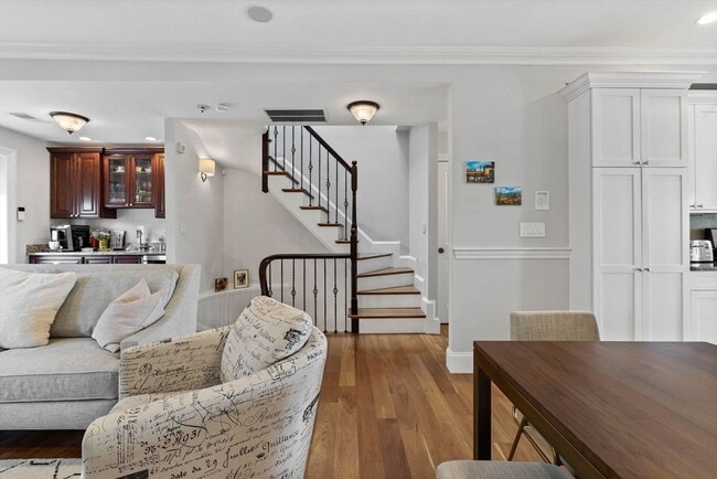 Photo - 8 Gates St Unit 2
