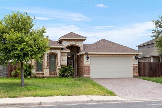 Building Photo - 8 Yellowhammer Ave