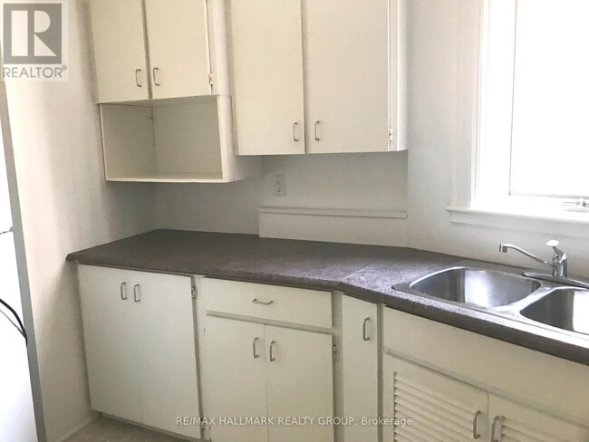 Photo - 421 Lisgar St Unité 6