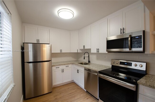 Photo - 8281 SW 128th St Unit 204-1