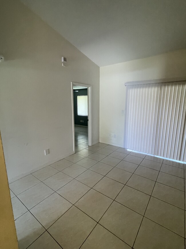 Photo - 1312 Ravida Cir Unit 1