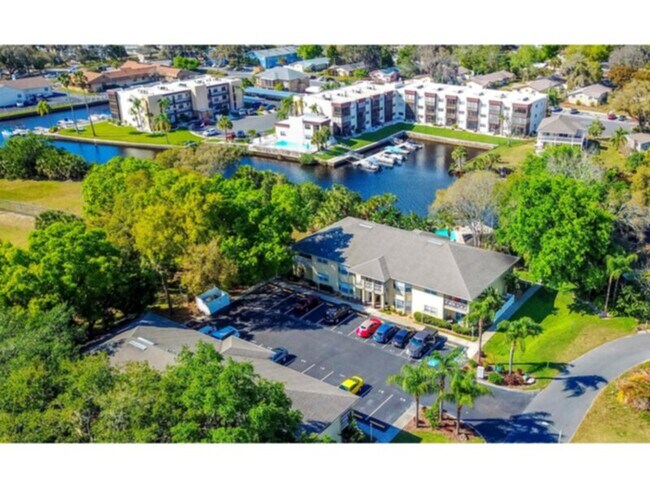 Photo - 5537 Executive Dr