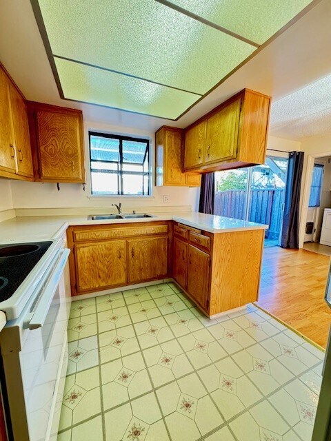 Photo - 35 Miramonte Dr