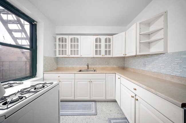 Photo - 34-40-40 79th St Condo Unit 6i