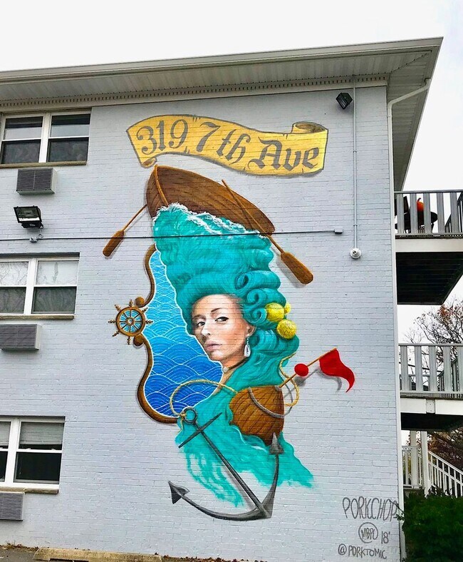 Photo - 319 7th Ave Apartamentos