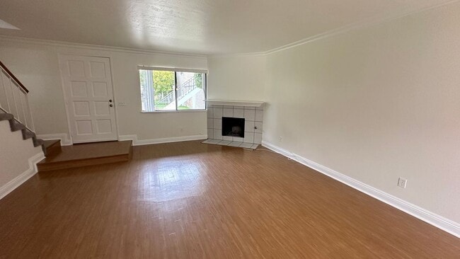 Photo - 2424 Santa Ana Ave