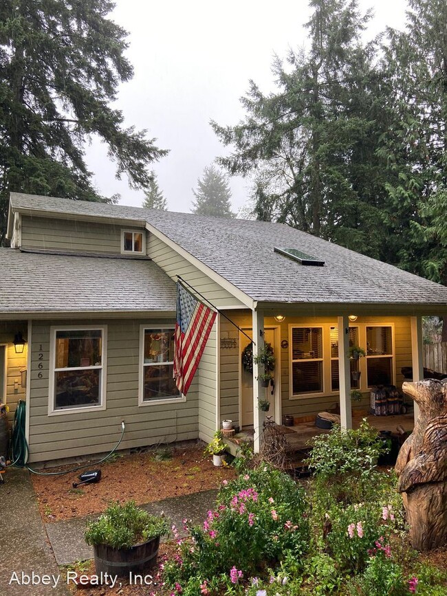 3 br, 2 bath House - 1266 Bay Loop SW - 3 br, 2 bath House - 1266 Bay Loop SW