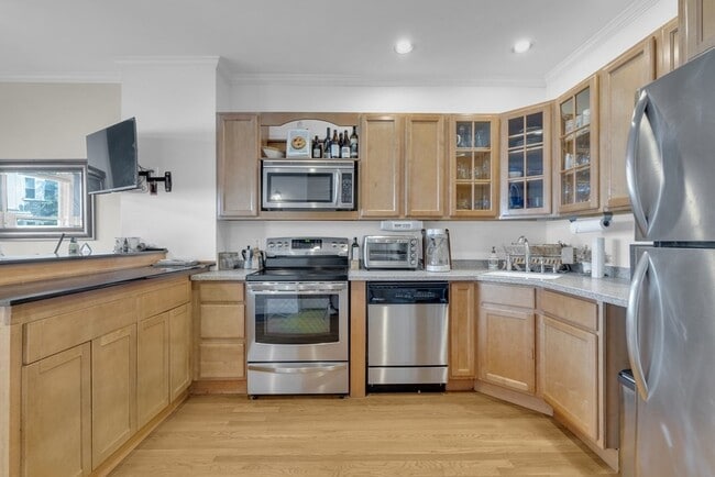 Photo - 176 H St Apartment Unit 1