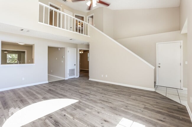 Photo - 7513 Cinnamon Lakes Dr