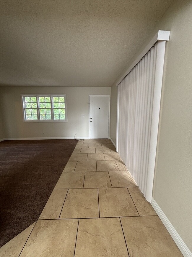 Photo - 2 Bedroom 1 bathroom Gem Unit #4