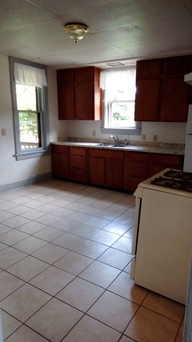 Photo - 31 Mill St Unidad Lower