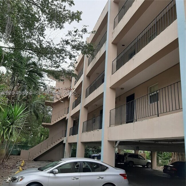 Photo - 645 NE 121st St Unit 306