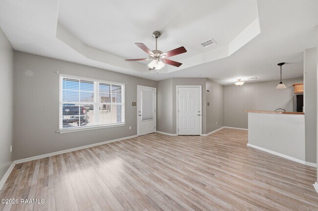 Photo - 1422 Southport Blvd