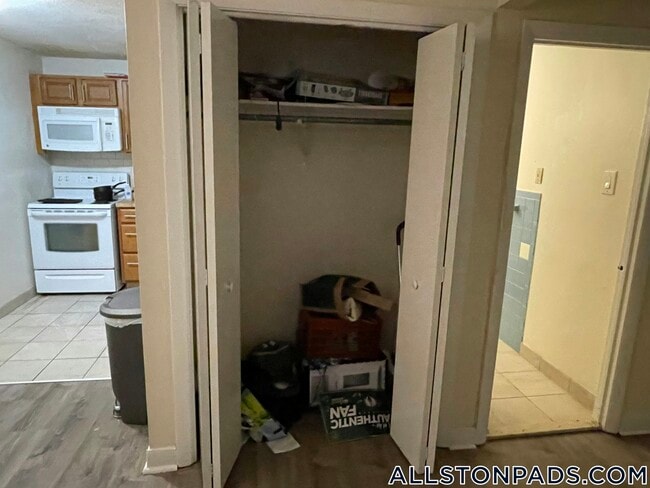 Photo - 84 Gardner St Unit 4B