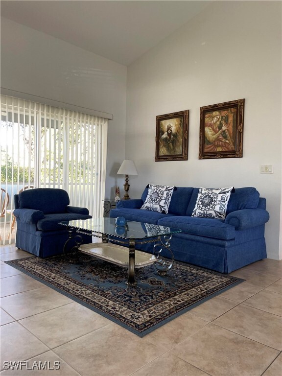 Photo - 685 Windsor Sq Condo Unit 101