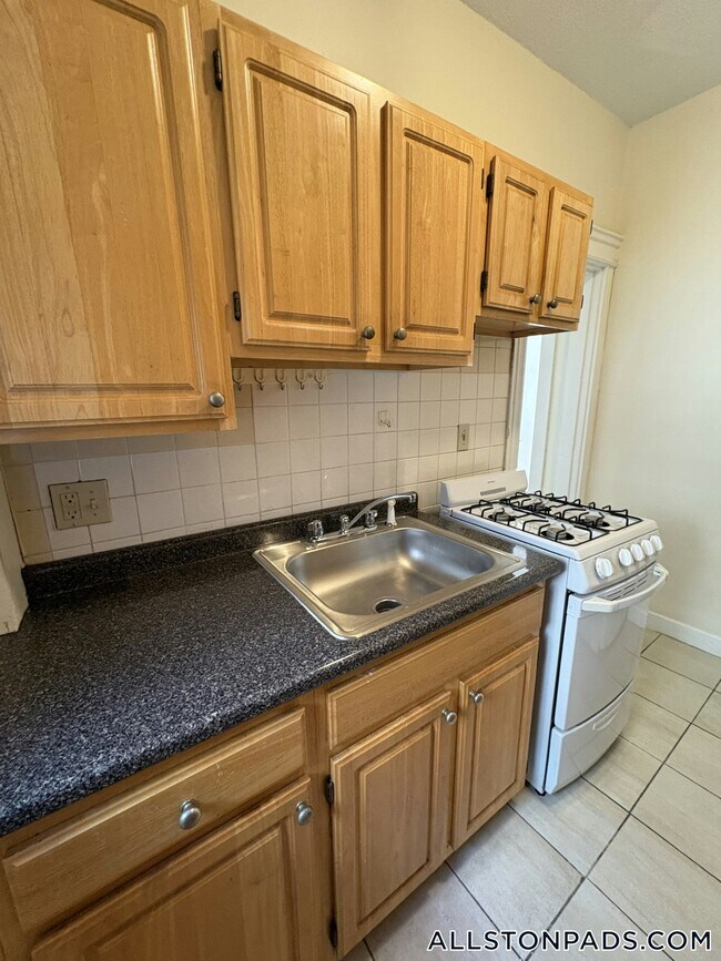 Photo - 1156 Commonwealth Ave Unit 19