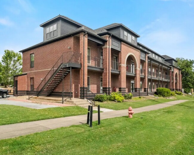 Photo - 1115 N Leverett Ave Unidad 302