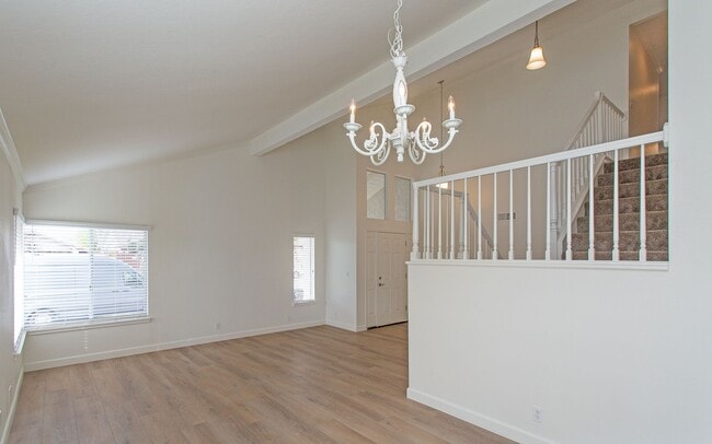 7960 Represa Cir