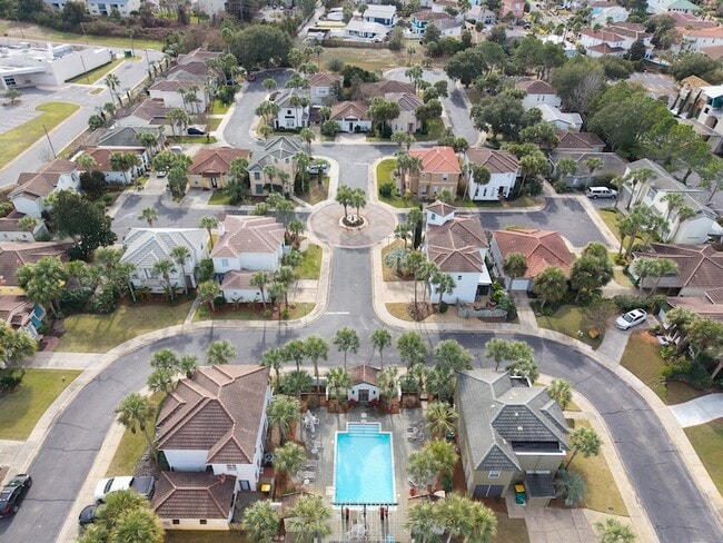 Photo - 108 Mantero Way