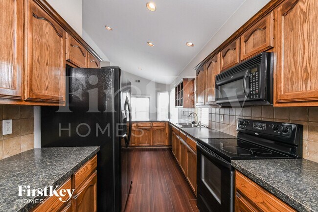 Photo - 1101 Vista View Dr