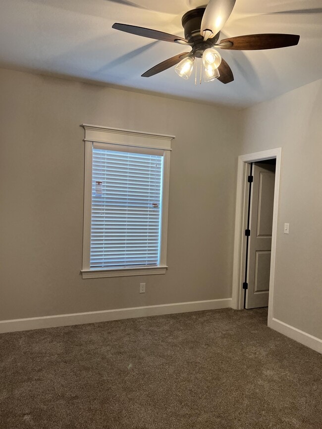 Photo - 30 Evergreen Dr