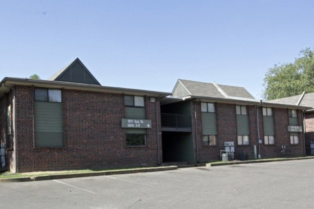 Washington Manor - Washington Manor