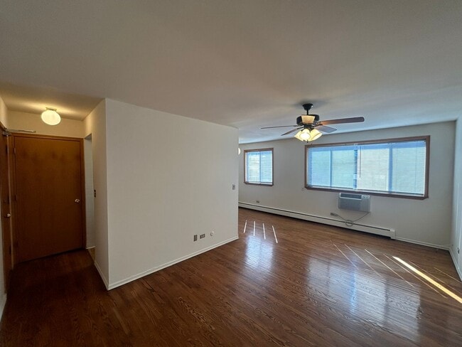 Photo - 531 W. Deming