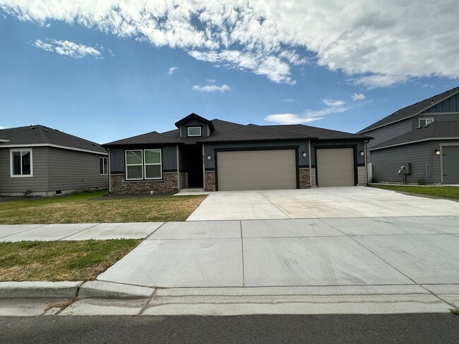 Building Photo - Brand New Construction Home for Rent