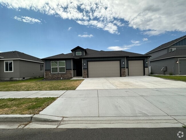 Building Photo - Brand New Construction Home for Rent