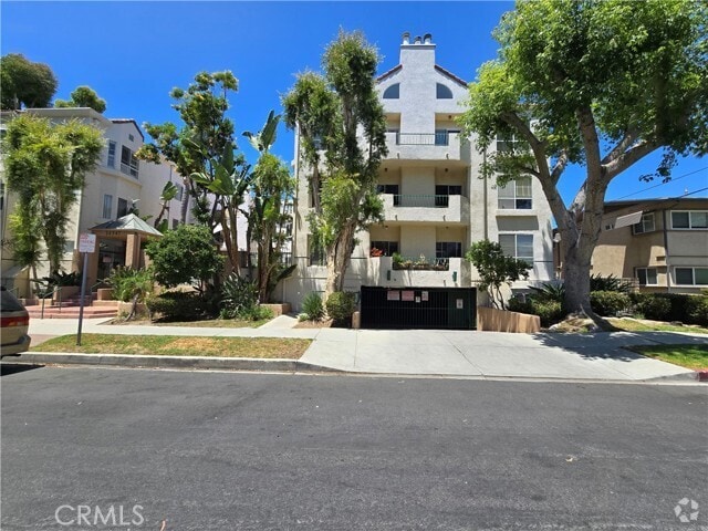 Building Photo - 14347 Albers St Unit 301 Rental
