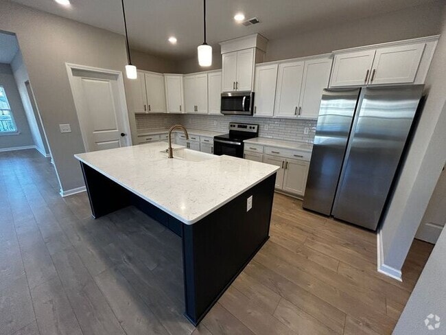 Building Photo - 8152 Warbler Wy Rental